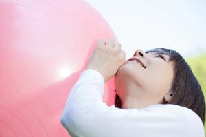 たるみ改善に効果的なハッピーリフト